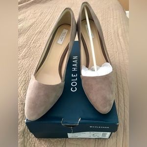 NWOT Cole Haan Kinslee suede pump shoes, color morel, never worn with box